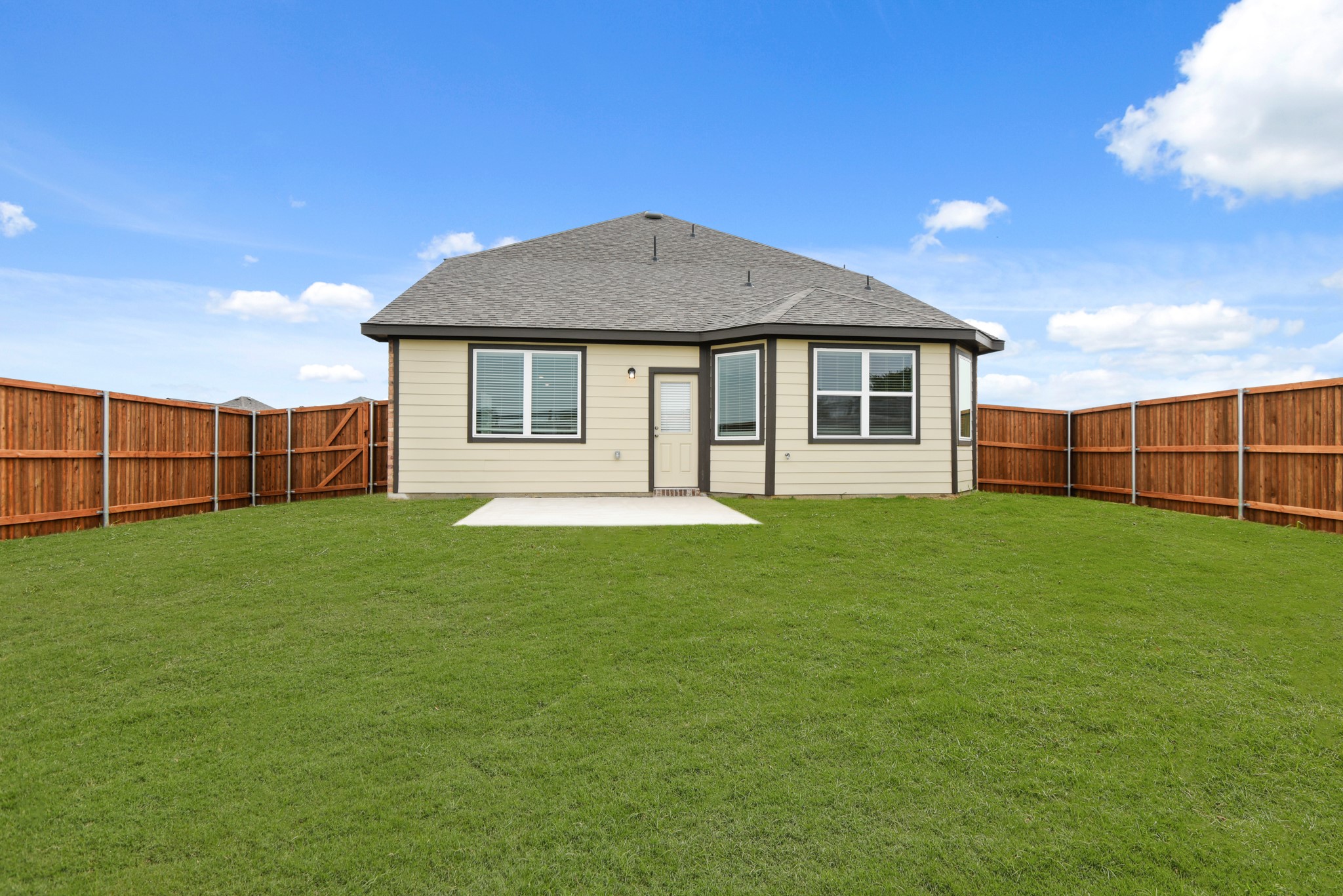3127 Manchester Drive Cleburne TX 76031
