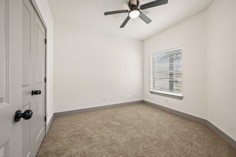 830 E Powell Avenue Fort Worth TX 76104