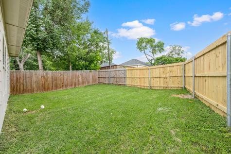 830 E Powell Avenue Fort Worth TX 76104