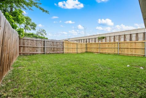 830 E Powell Avenue Fort Worth TX 76104