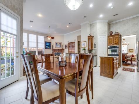 5217 Tennington Park Dallas TX 75287