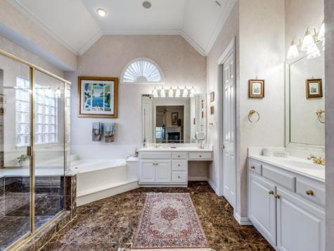 5217 Tennington Park Dallas TX 75287