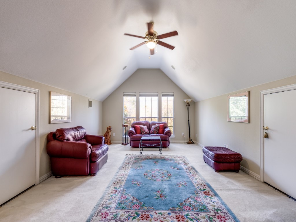 5217 Tennington Park Dallas TX 75287