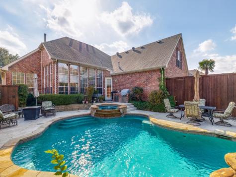 5217 Tennington Park Dallas TX 75287