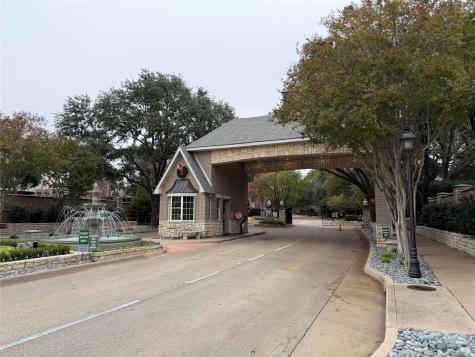 5217 Tennington Park Dallas TX 75287