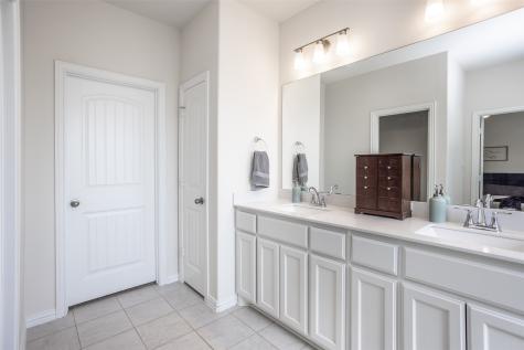 3520 Austin Street Gainesville TX 76240