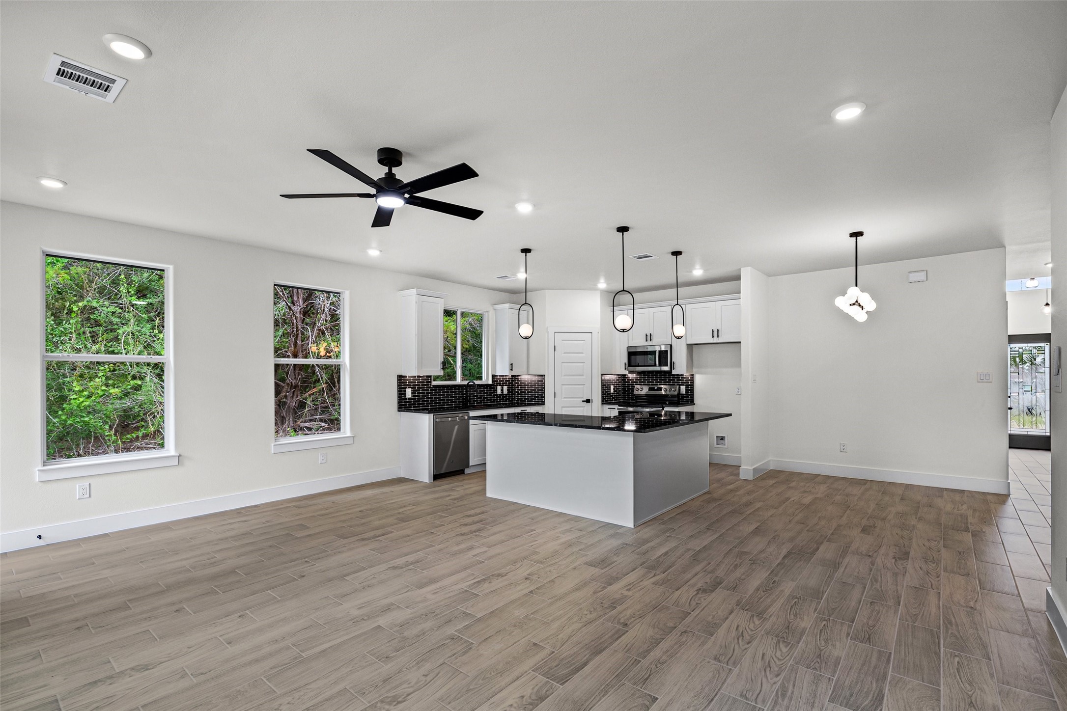 5620 Van Horn Drive Granbury TX 76048