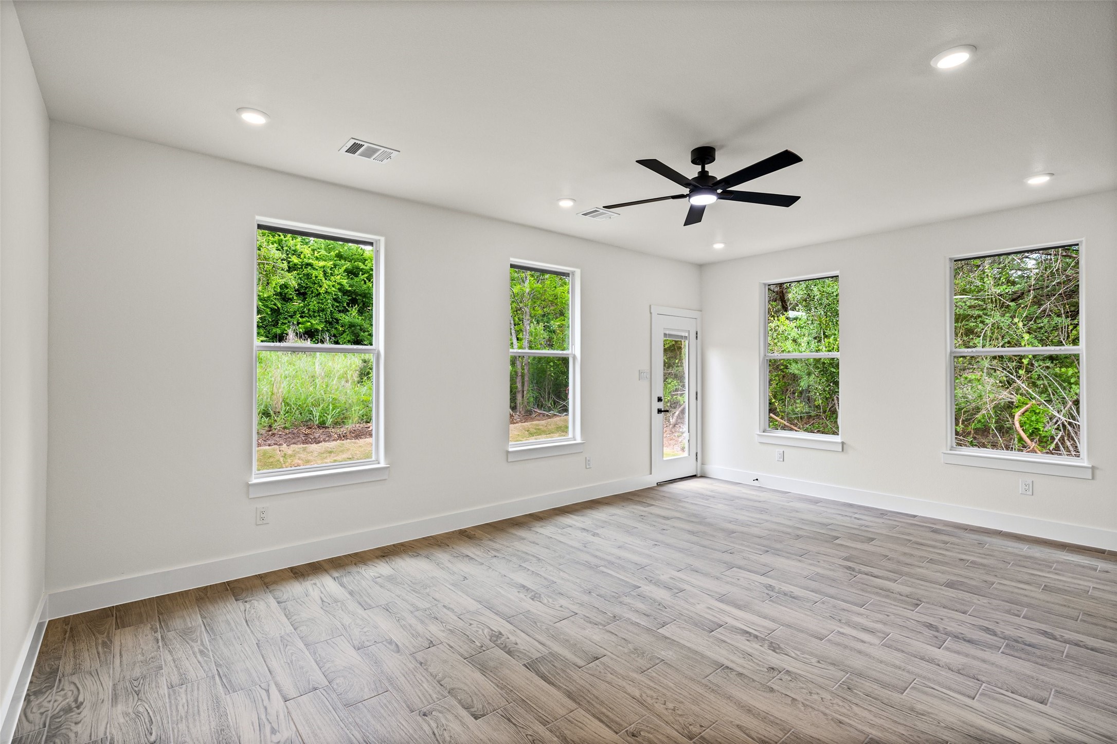 5620 Van Horn Drive Granbury TX 76048
