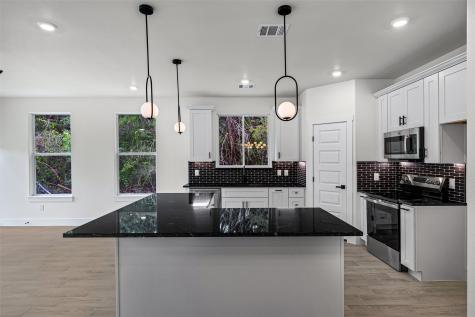 5620 Van Horn Drive Granbury TX 76048