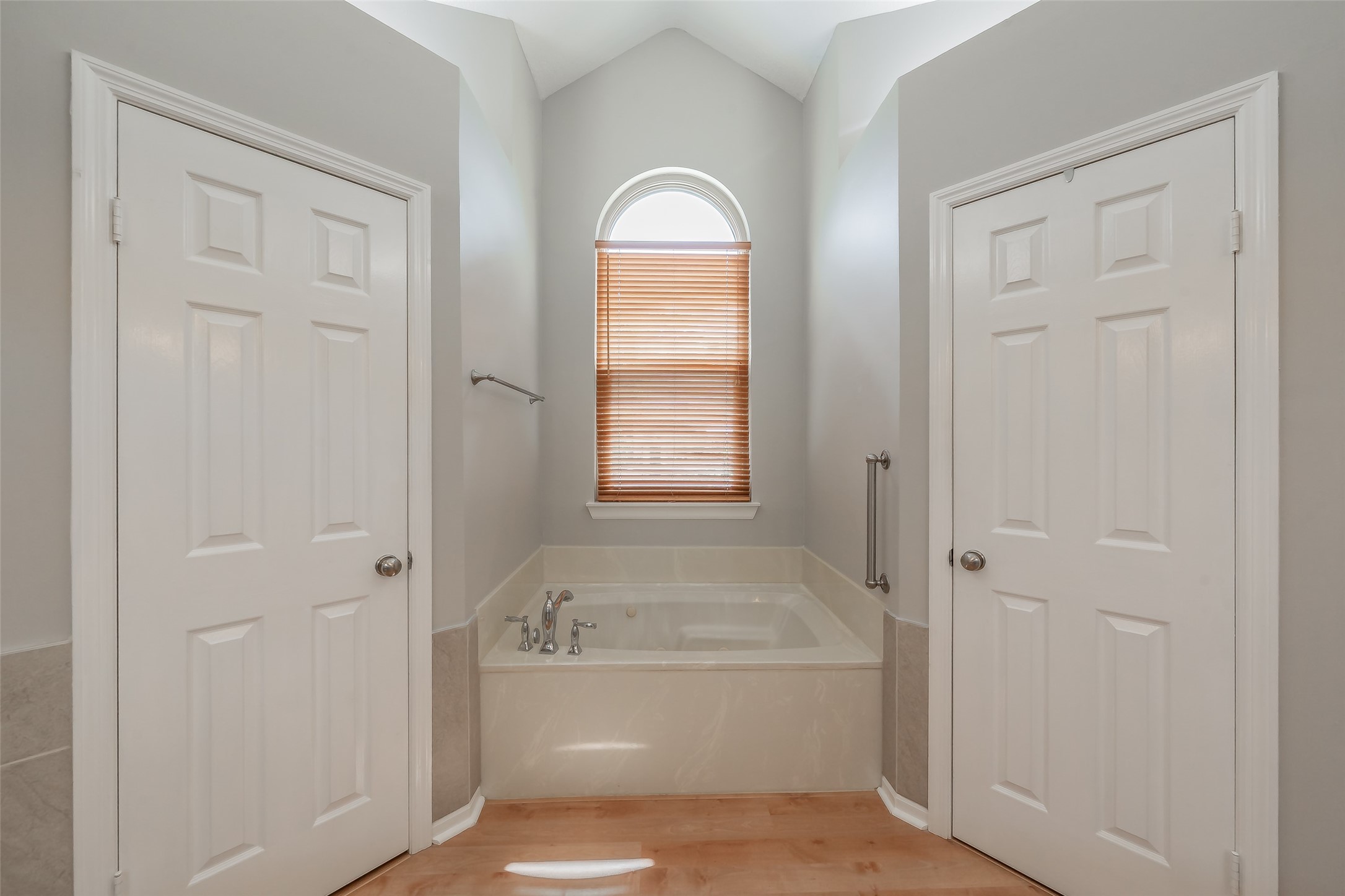 4307 Country Lane Grapevine TX 76051