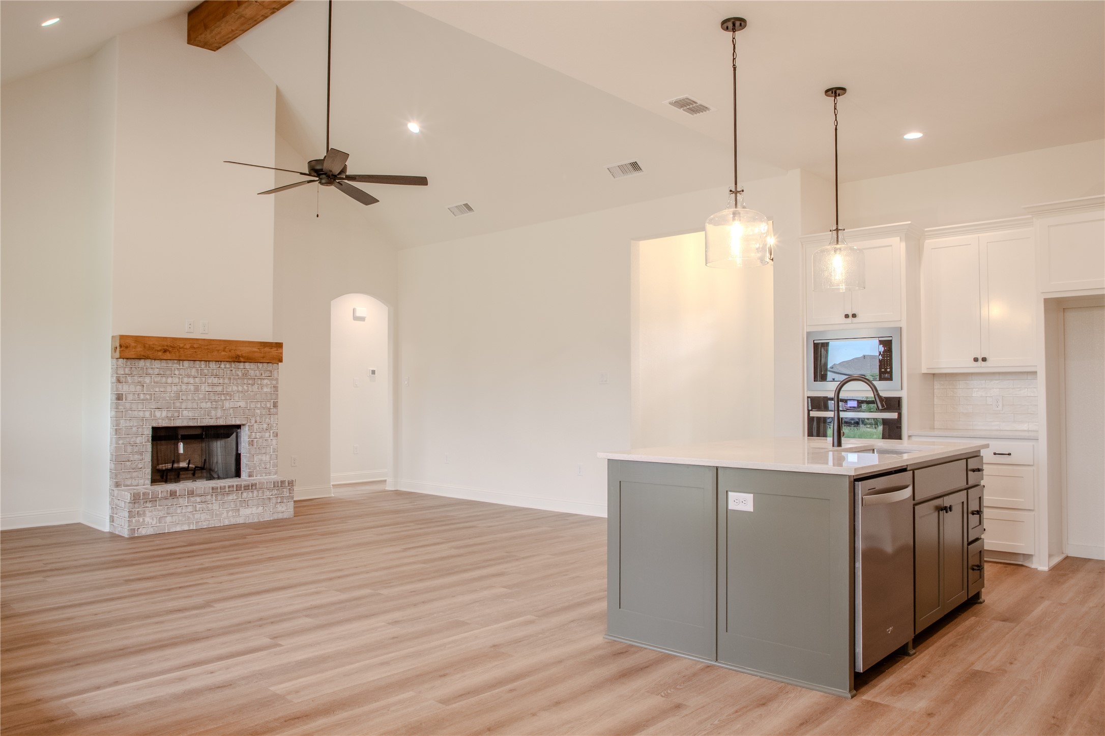2005 Tillman Boulevard Millsap TX 76066