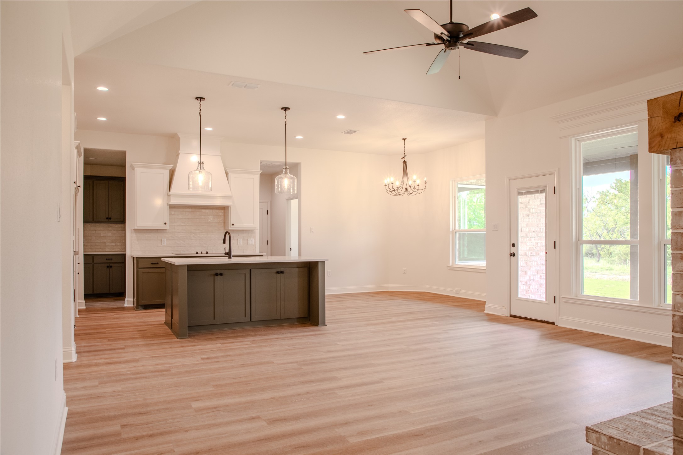 2005 Tillman Boulevard Millsap TX 76066