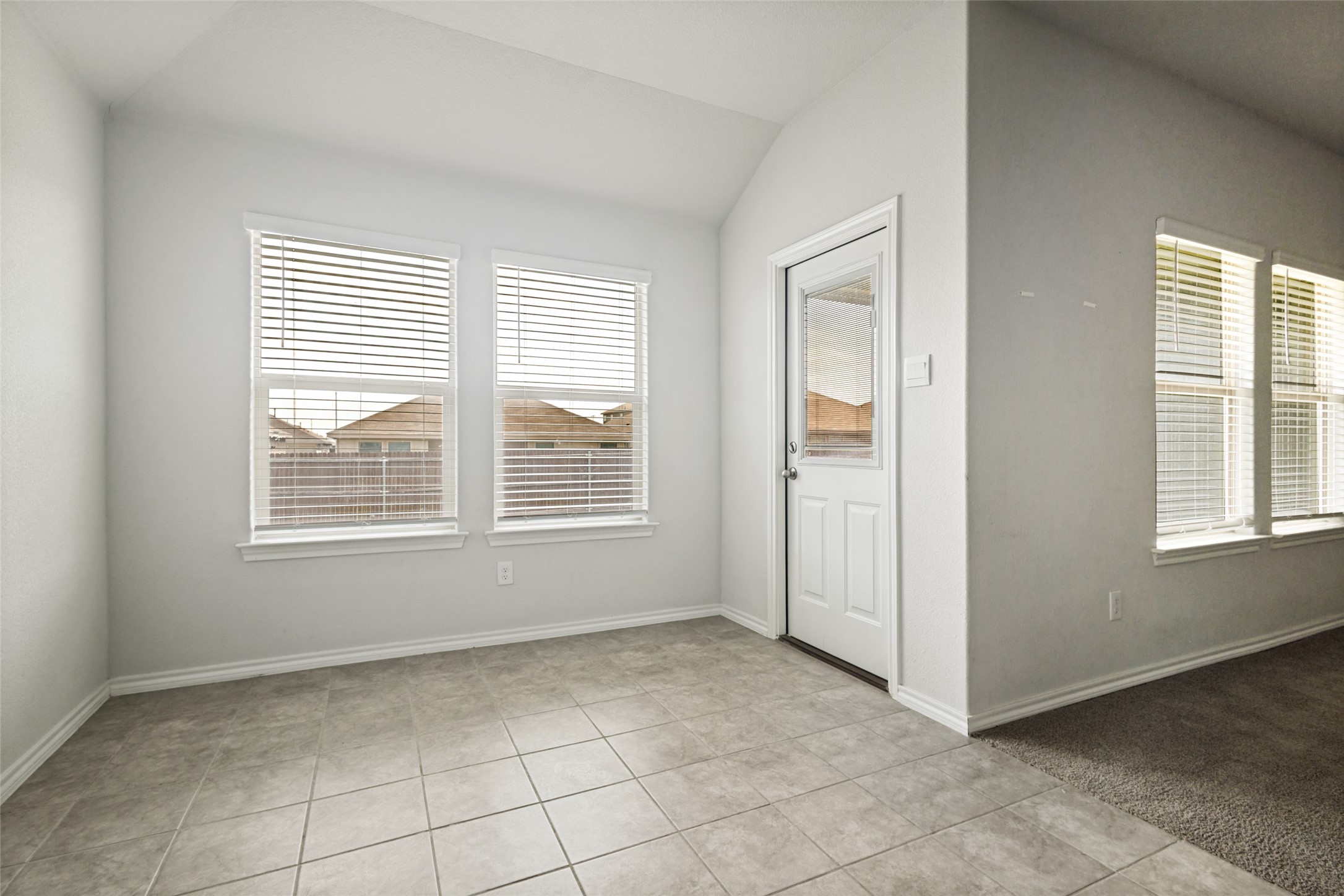 621 Spaulding Street Justin TX 76247