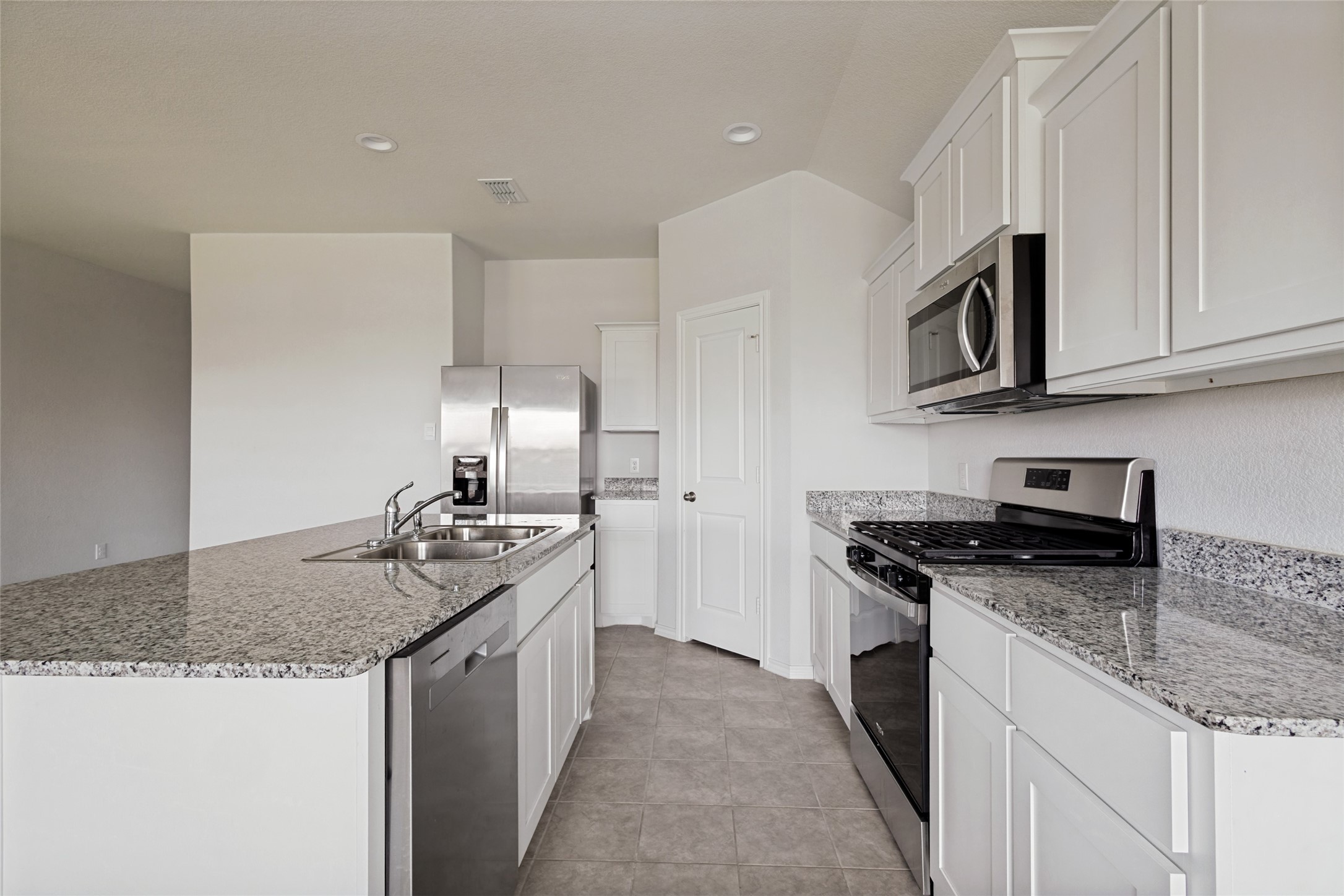 621 Spaulding Street Justin TX 76247