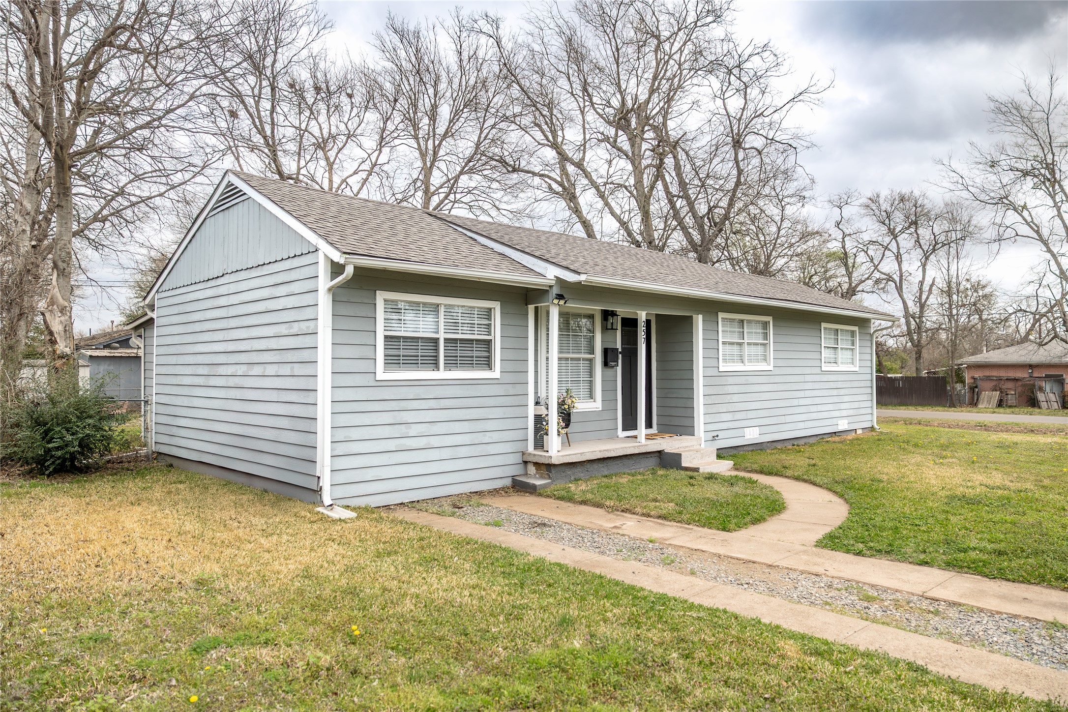 257 Graham Avenue Bonham TX 75418