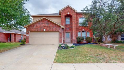 253 Heritage Drive Crowley TX 76036
