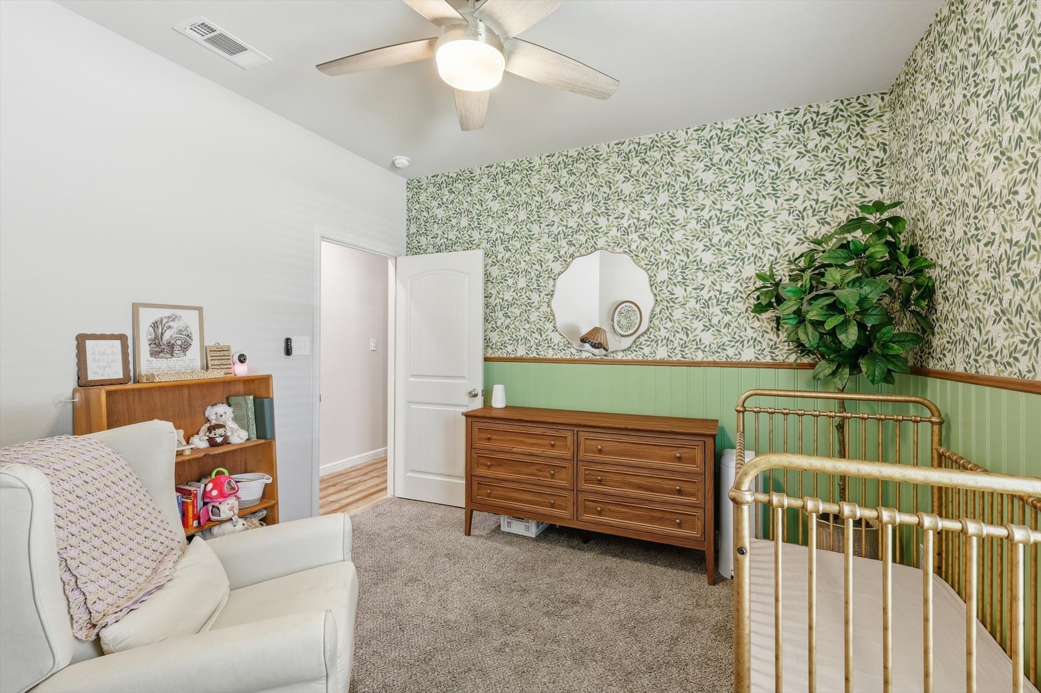 1125 Oxford Street River Oaks TX 76114