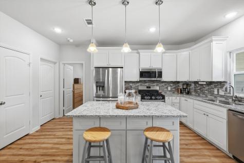1125 Oxford Street River Oaks TX 76114