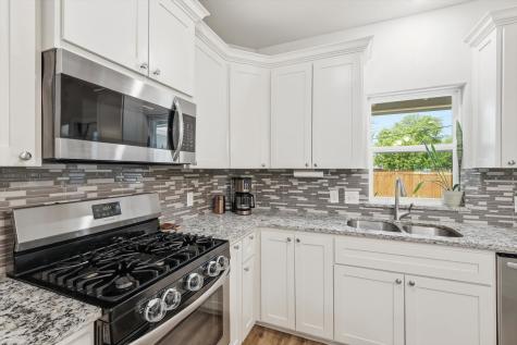 1125 Oxford Street River Oaks TX 76114