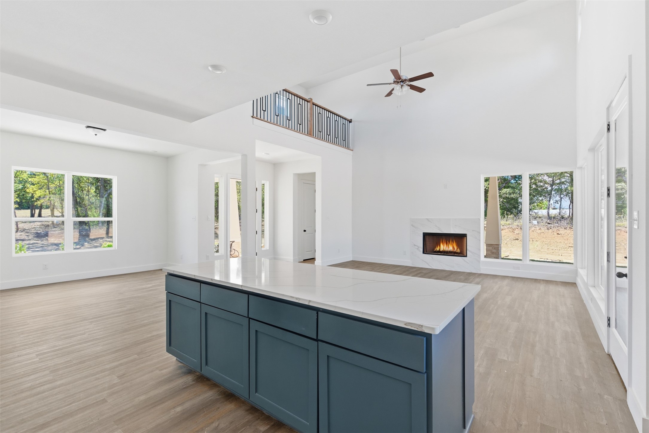 1552 Lakeridge Boulevard Sunset TX 76270