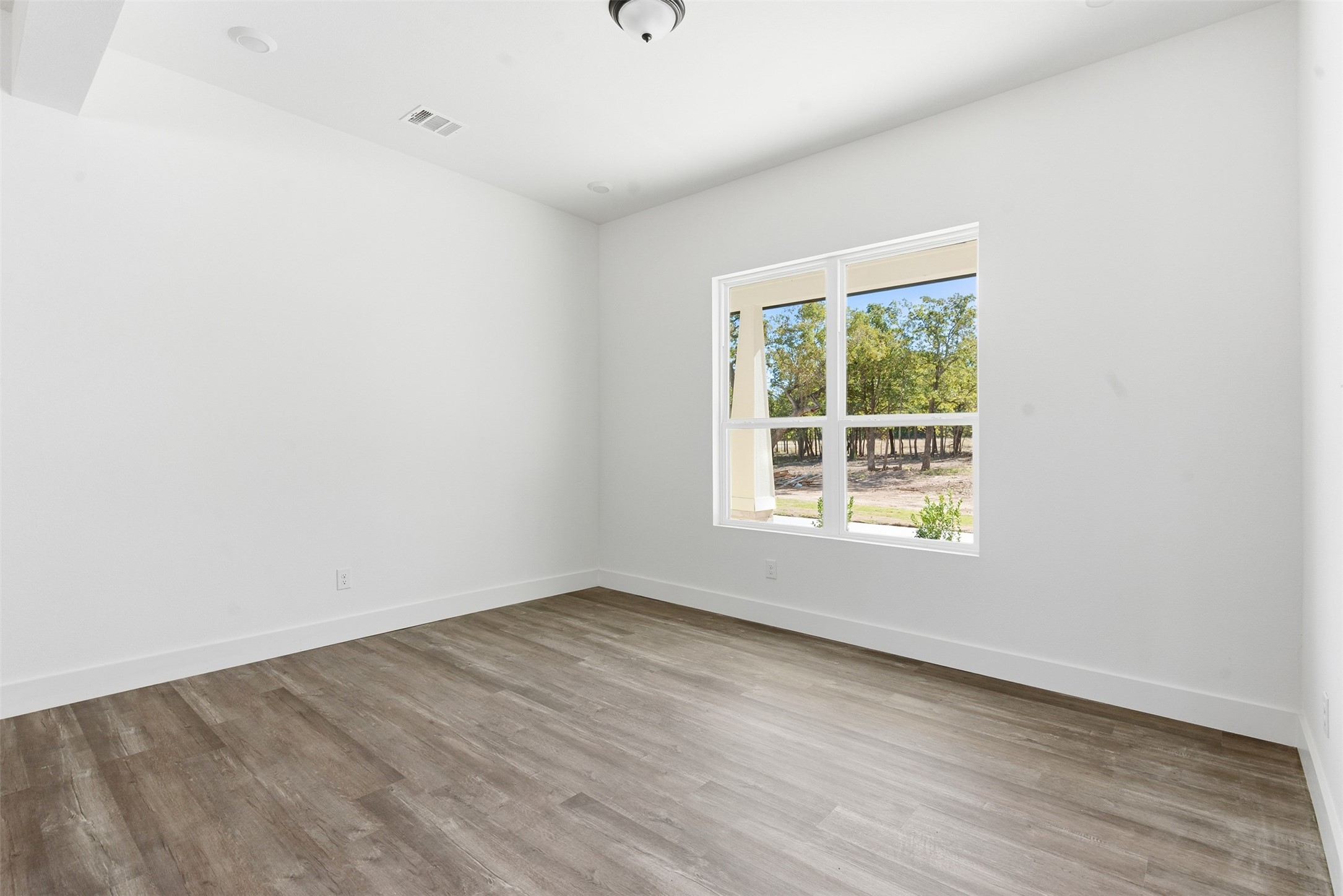 1552 Lakeridge Boulevard Sunset TX 76270