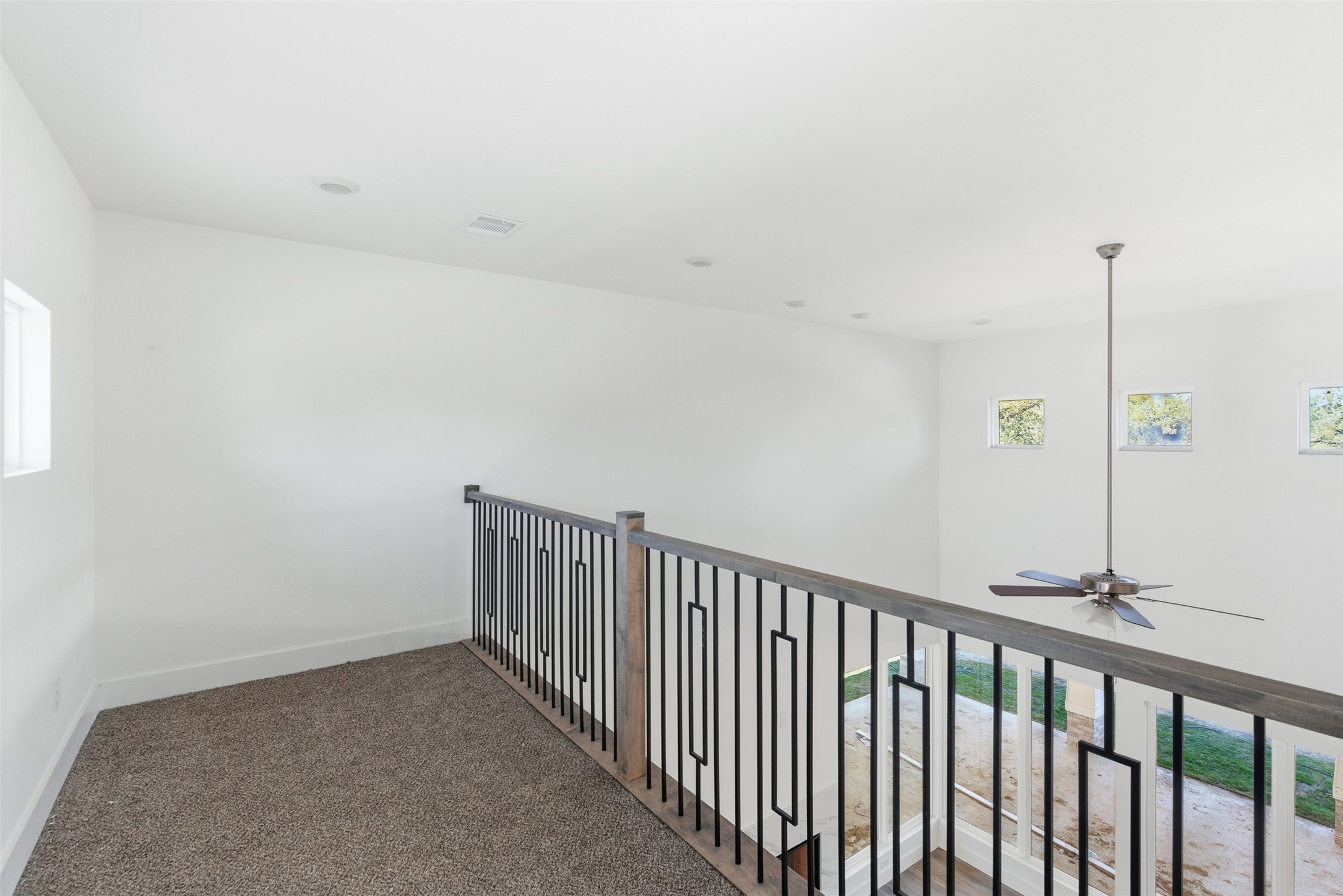 1552 Lakeridge Boulevard Sunset TX 76270