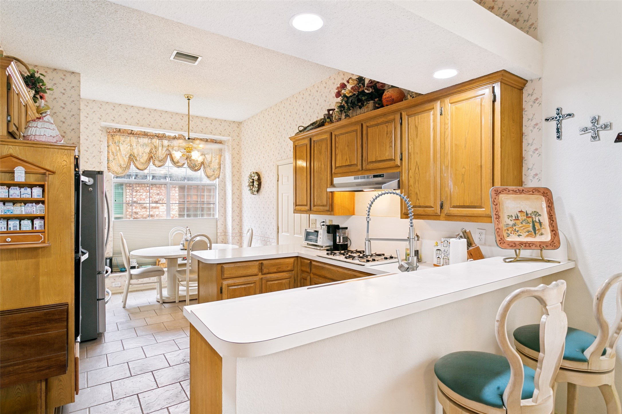 2045 Larkspur Drive Carrollton TX 75010