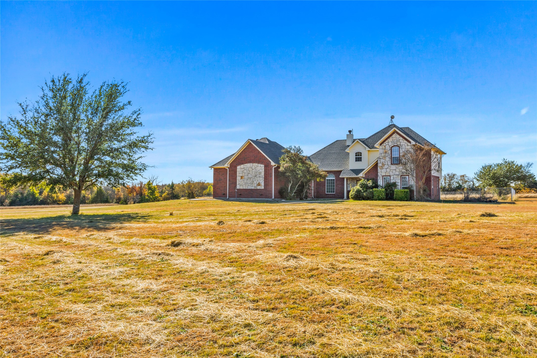 1299 Blackmon Road Van Alstyne TX 75495