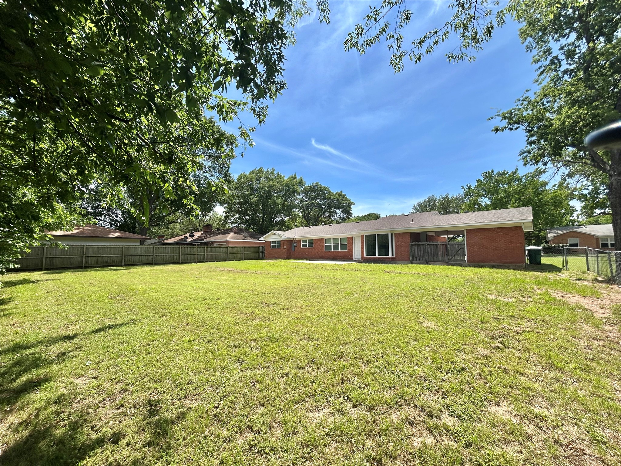 306 Line Drive Gainesville TX 76240