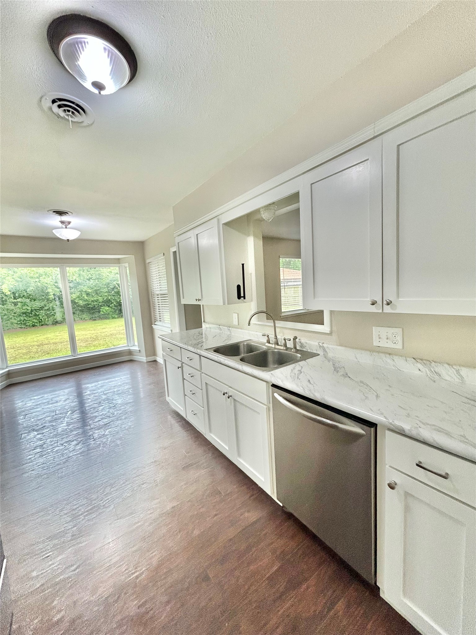 306 Line Drive Gainesville TX 76240
