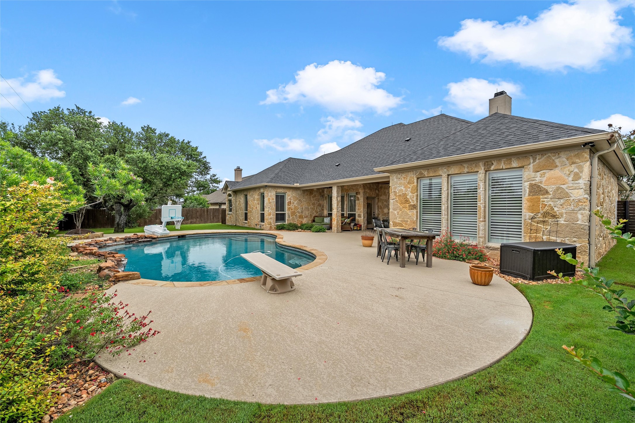108 Painted Horse Trail Waco TX 76712