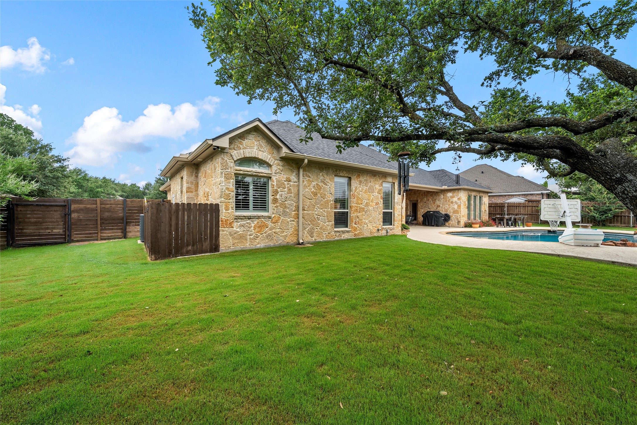 108 Painted Horse Trail Waco TX 76712