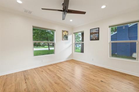 9938 Losa Drive Dallas TX 75218