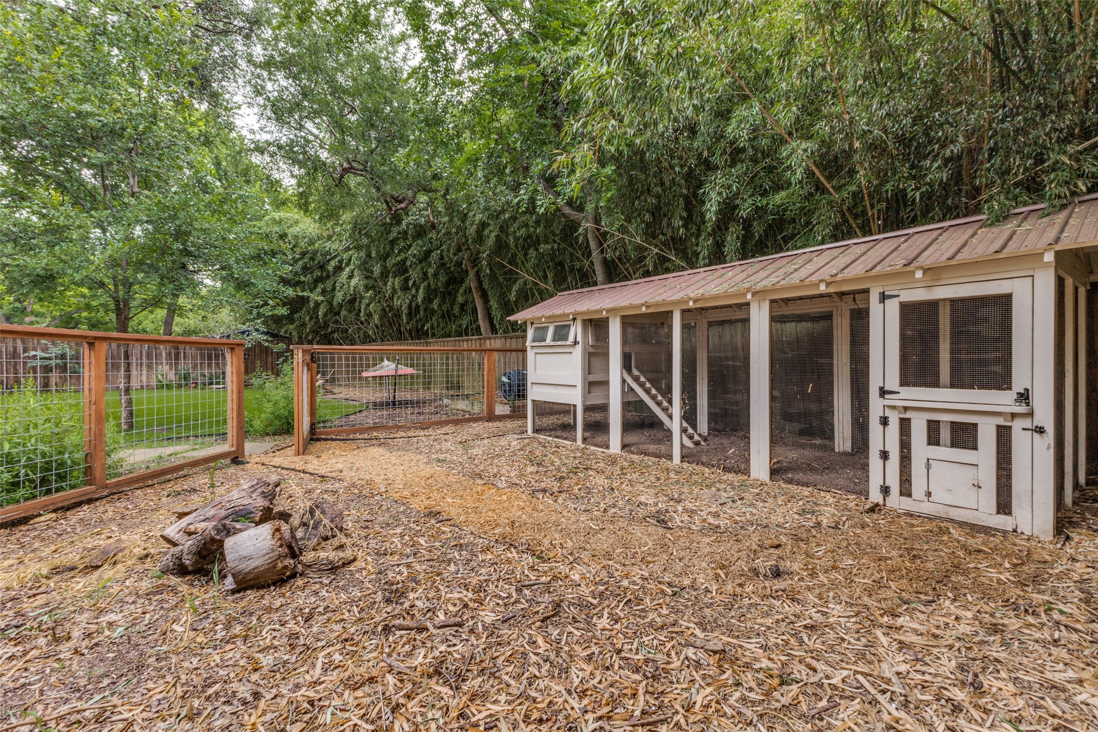 9938 Losa Drive Dallas TX 75218