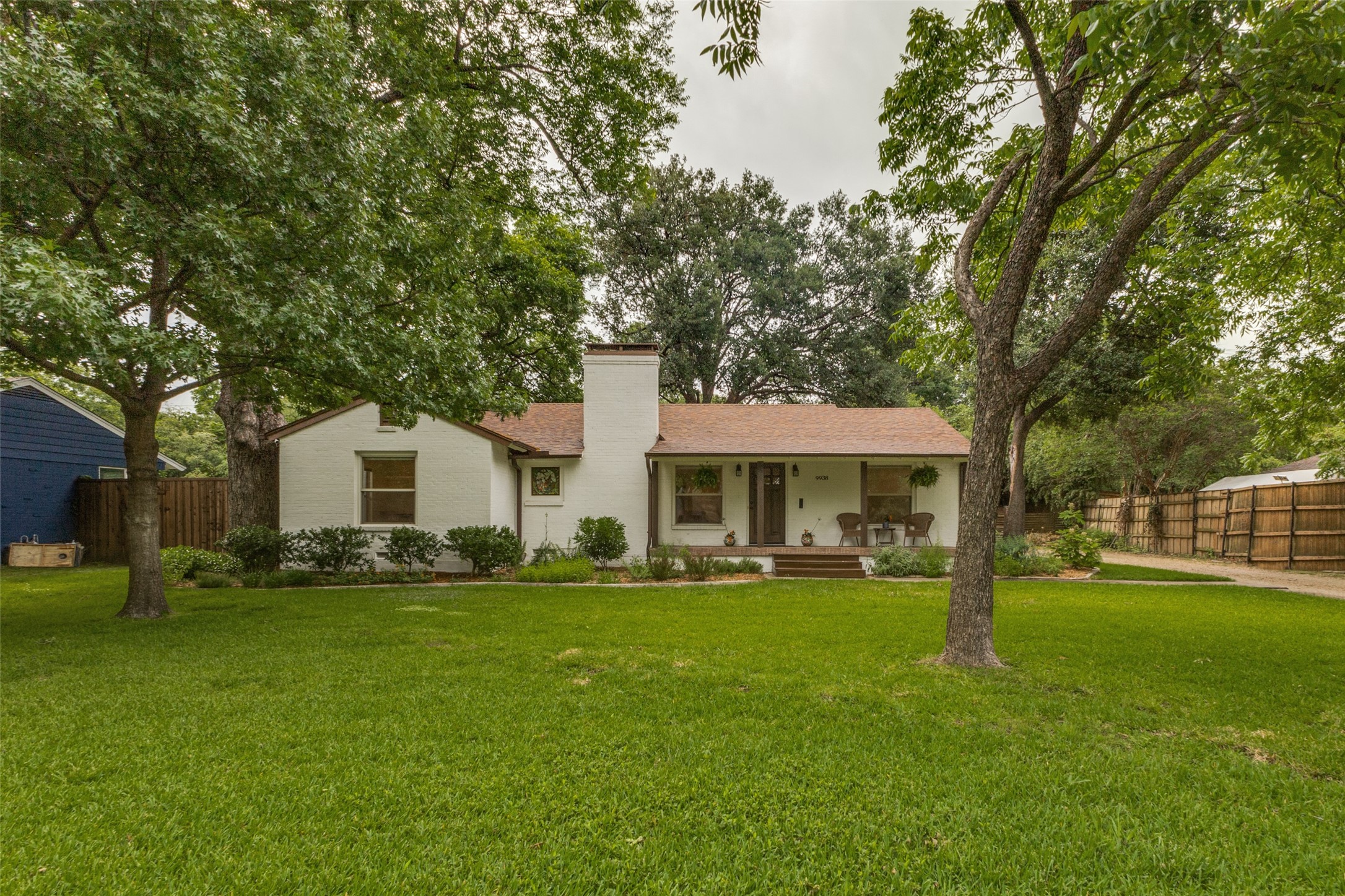 9938 Losa Drive Dallas TX 75218