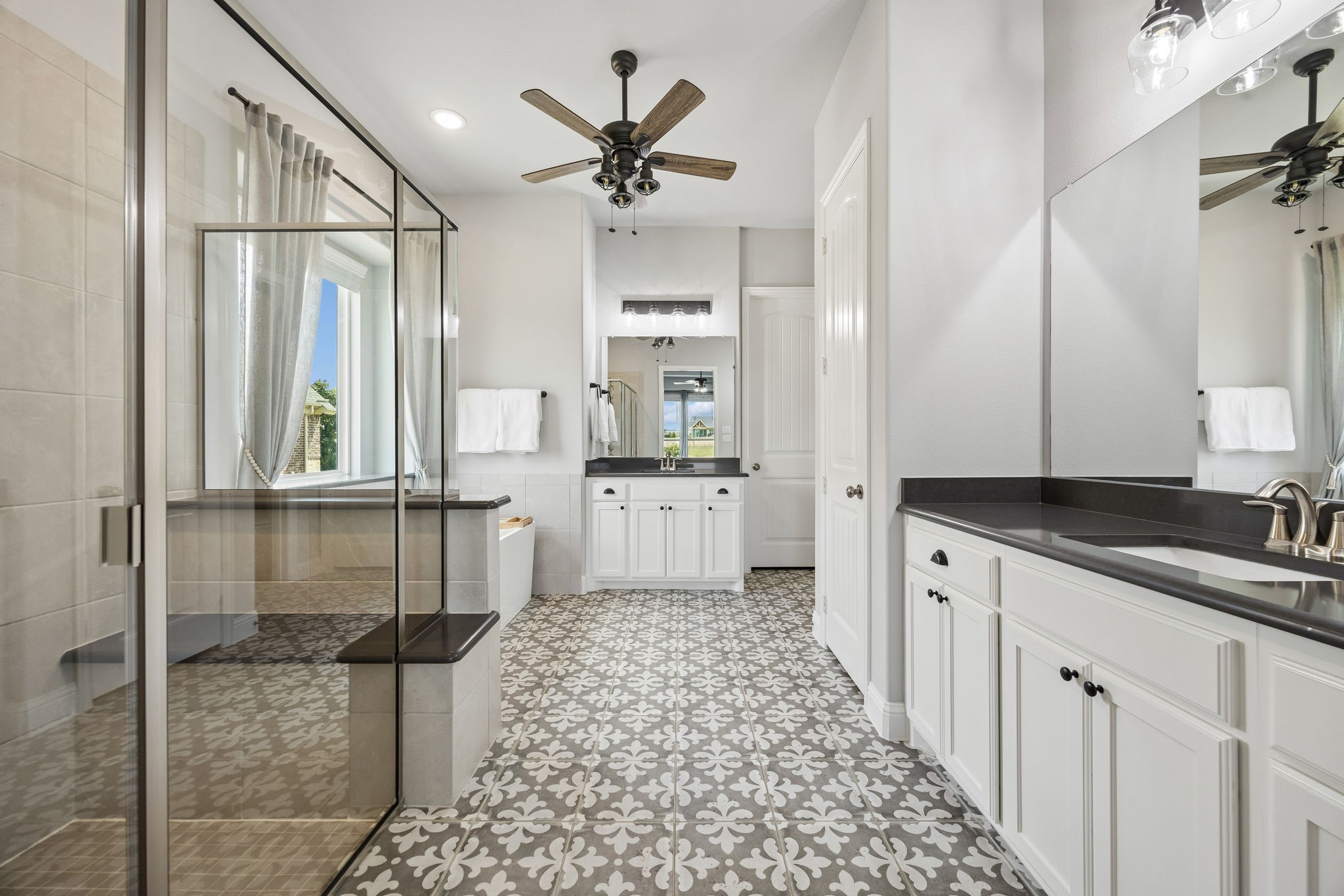 1223 Eagle Glen Pass Gunter TX 75058