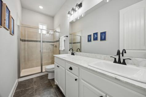 1223 Eagle Glen Pass Gunter TX 75058