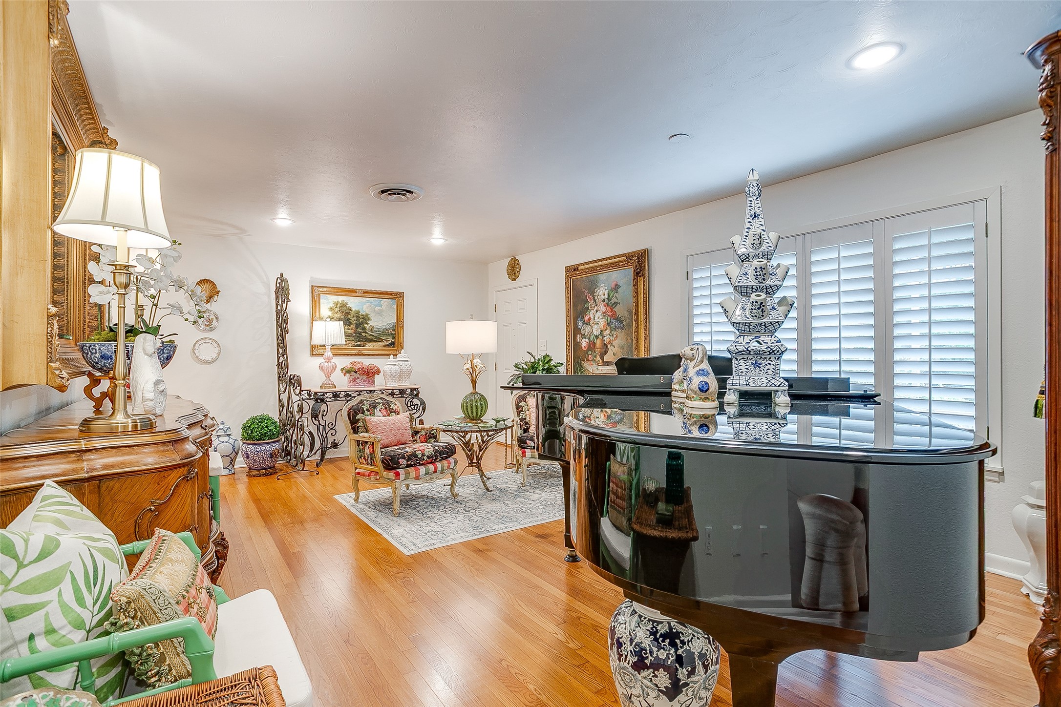 200 Lakeridge Road Lakeside TX 76108