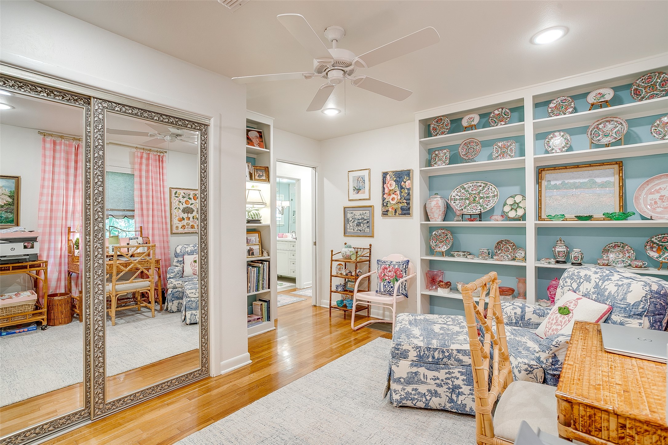 200 Lakeridge Road Lakeside TX 76108
