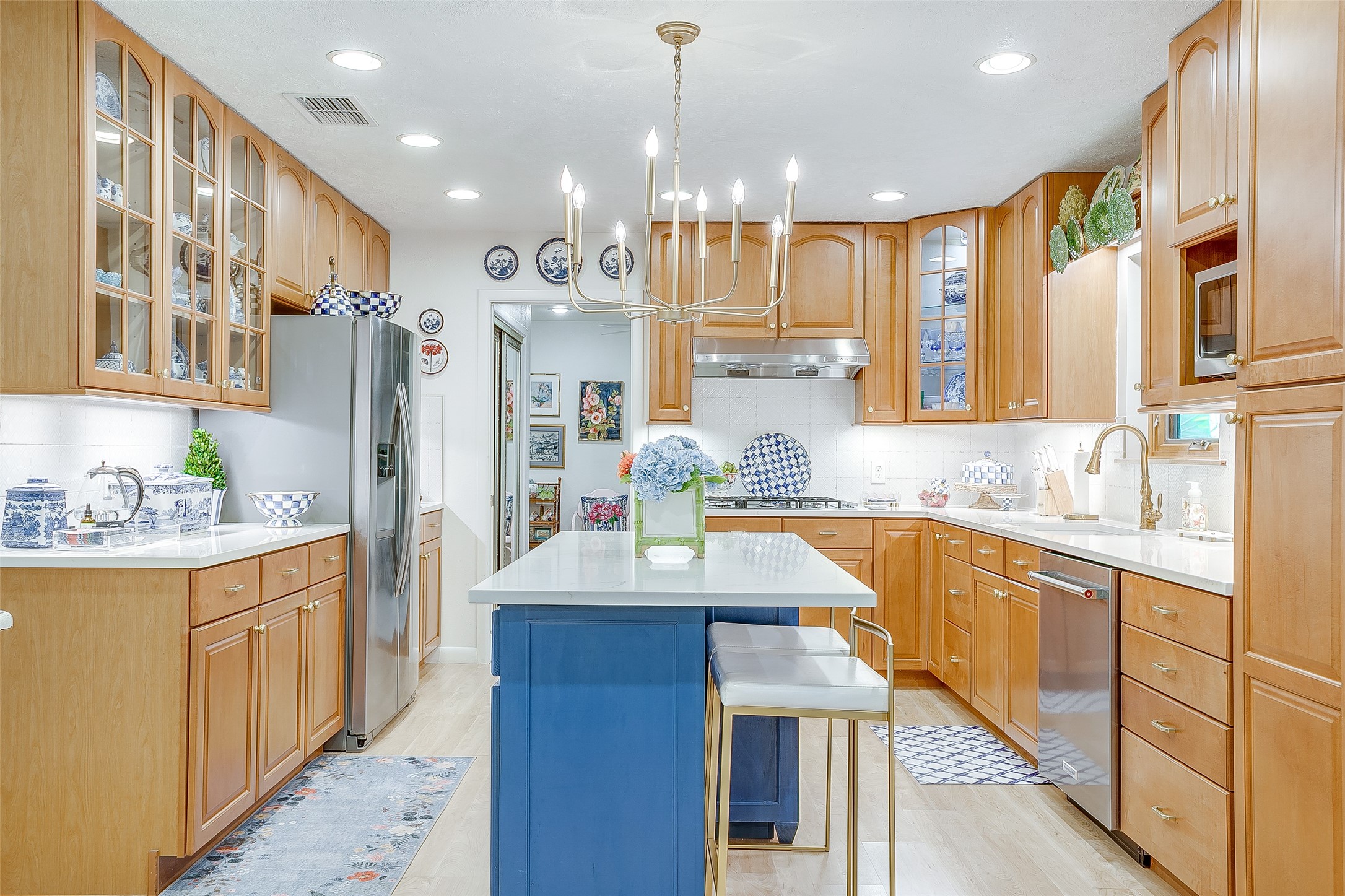 200 Lakeridge Road Lakeside TX 76108