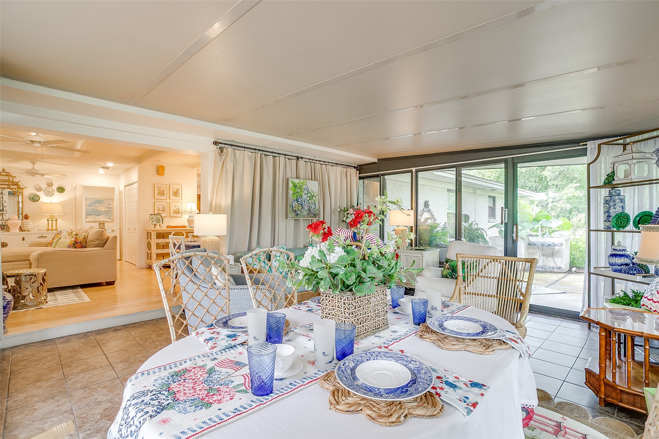 200 Lakeridge Road Lakeside TX 76108