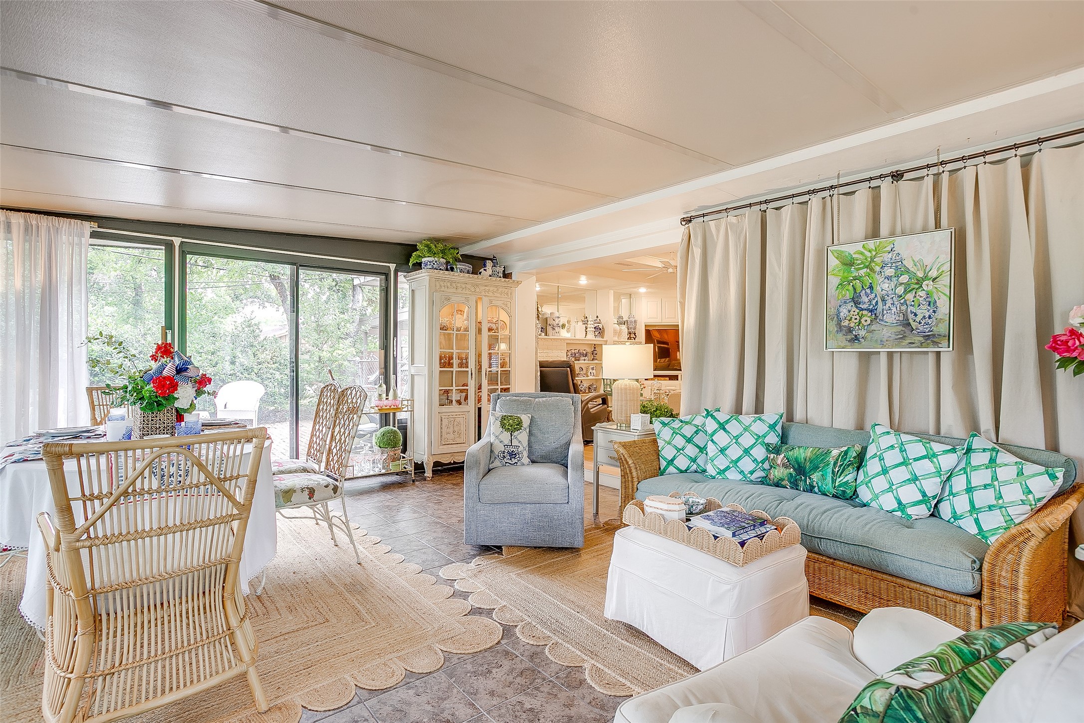 200 Lakeridge Road Lakeside TX 76108
