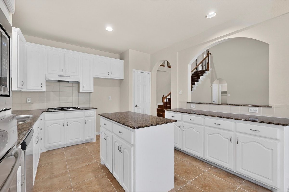 8613 Russell Drive Rowlett TX 75089