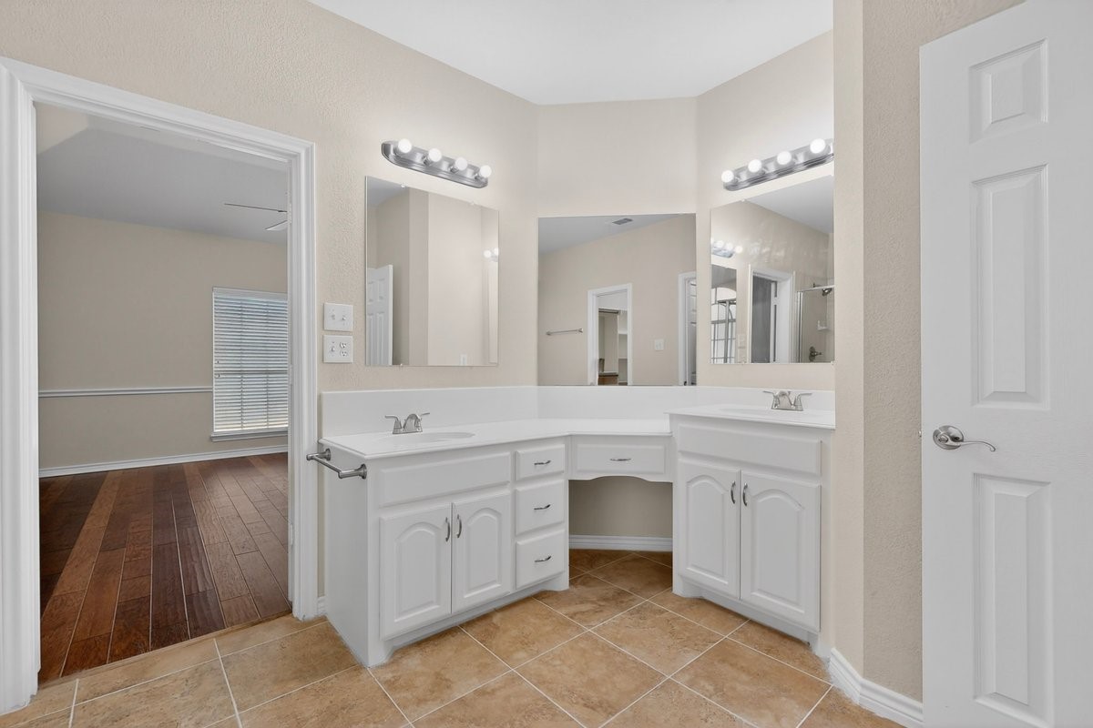 8613 Russell Drive Rowlett TX 75089