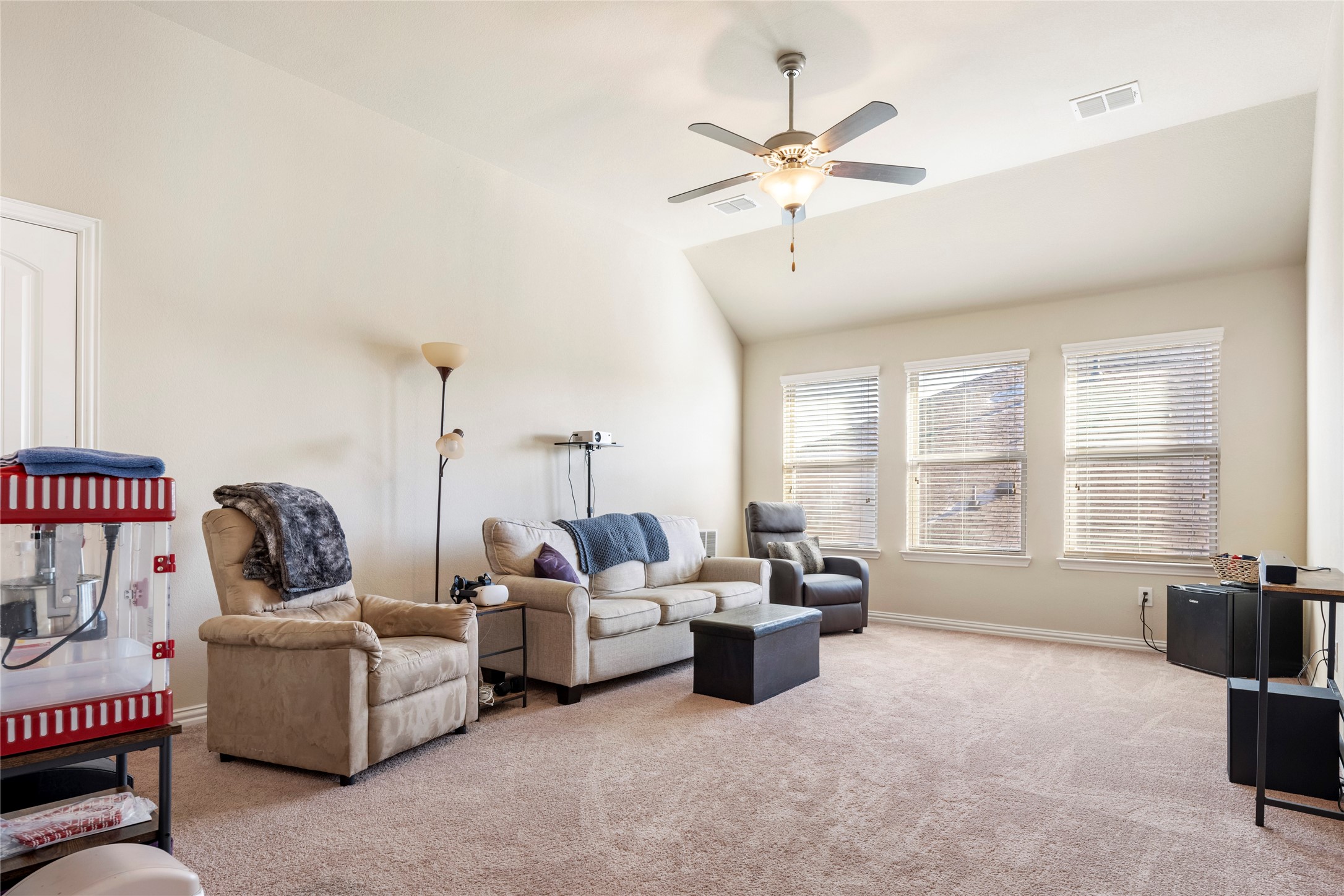 1909 Nob Hill Court Denton TX 76210