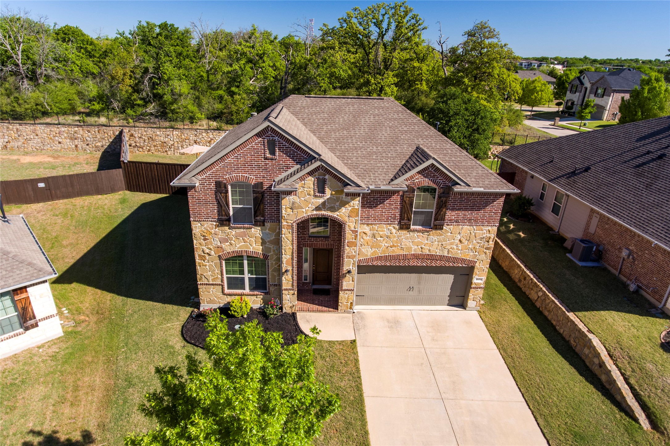 1909 Nob Hill Court Denton TX 76210