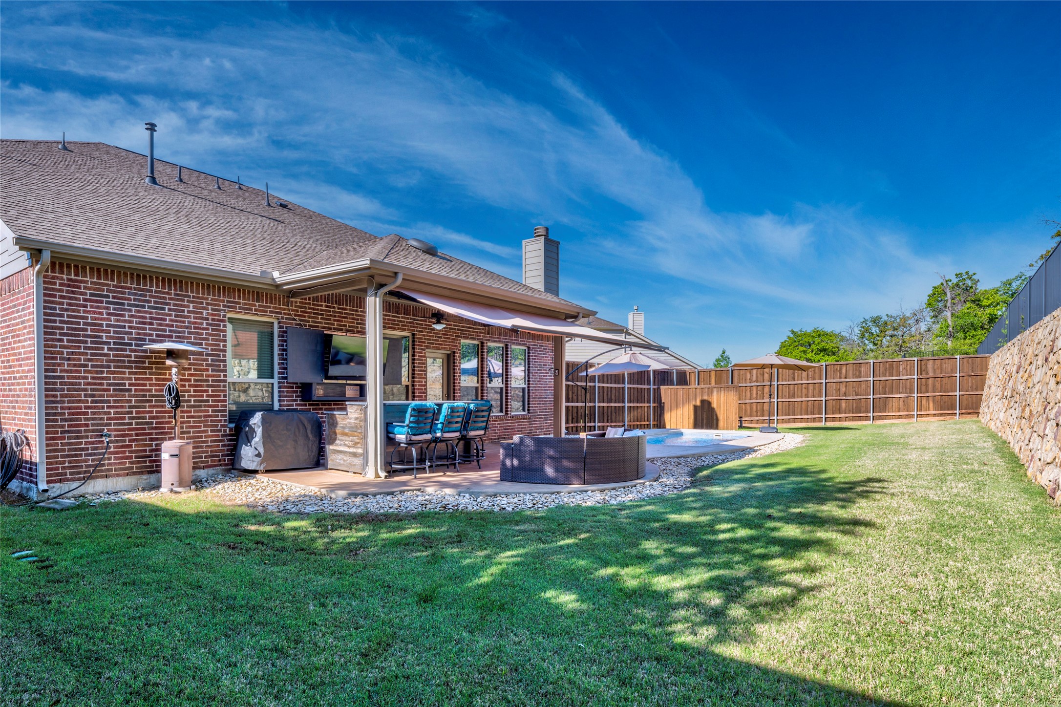 1909 Nob Hill Court Denton TX 76210