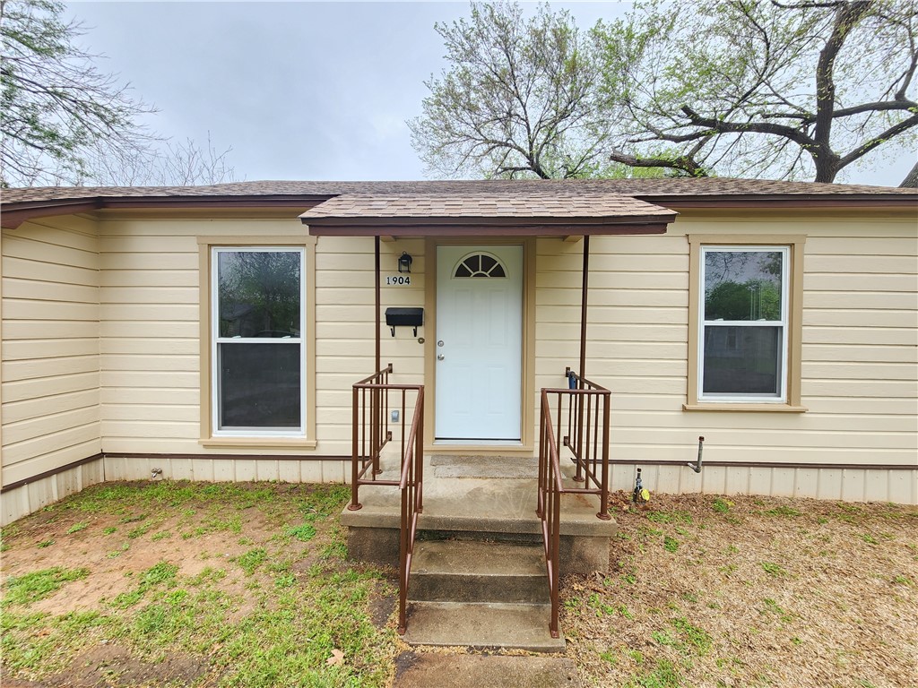 1904 Bell Street Waco TX 76711