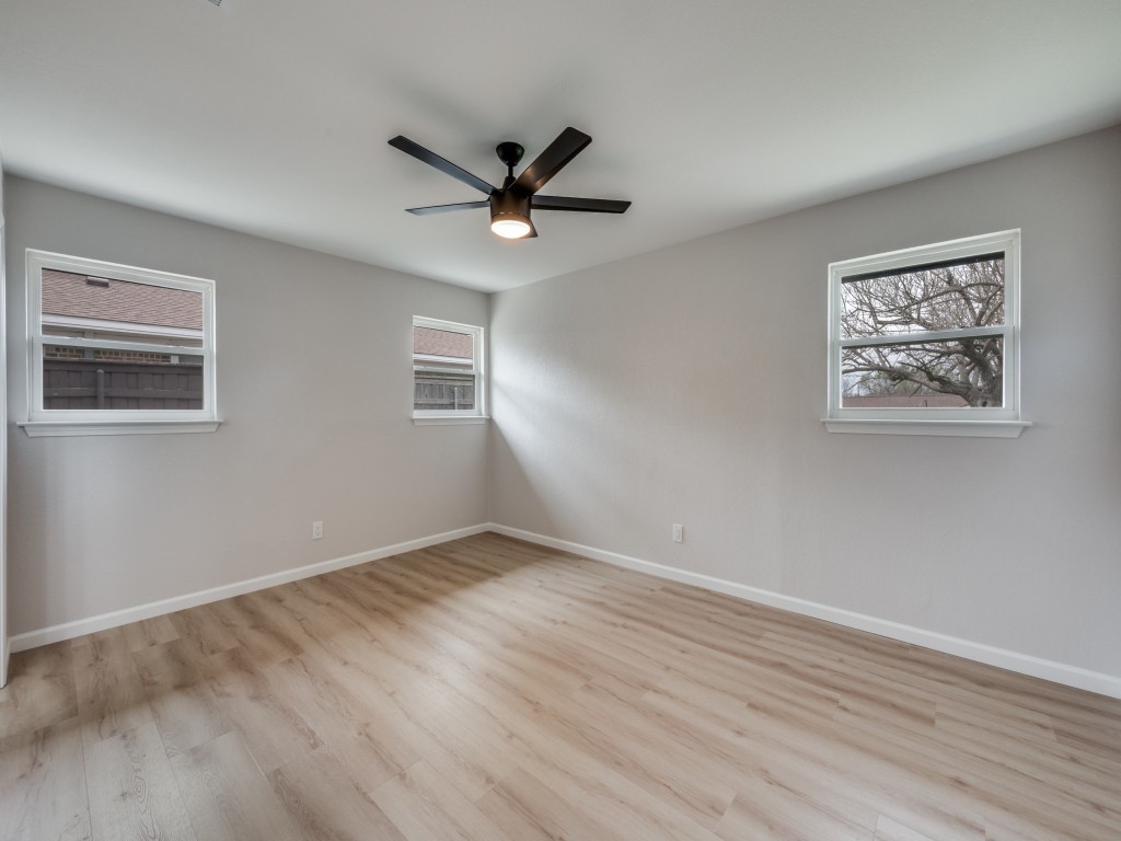 5916 Meredith Lane Edgecliff Village TX 76134