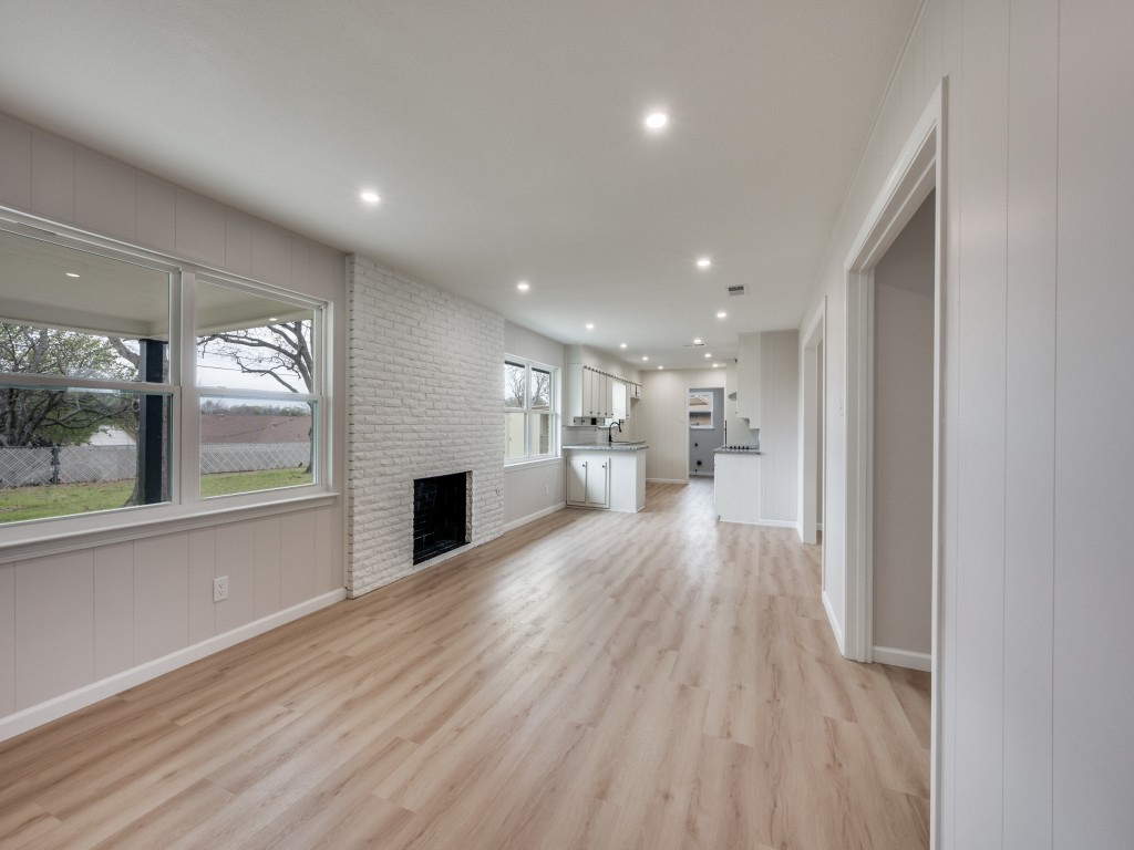 5916 Meredith Lane Edgecliff Village TX 76134